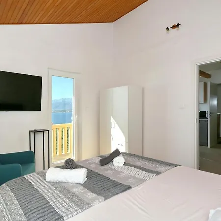 Sea & Mountain View By Brane Apartamento Novigrad (Dalmatia)
