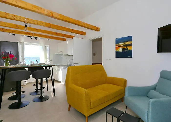 Sea & Mountain View By Brane Lägenhet