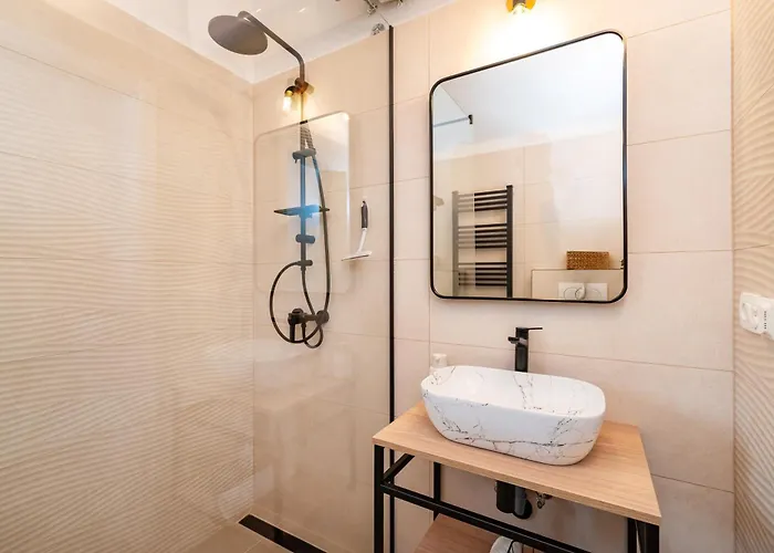 Sea & Mountain View By Brane Lägenhet *