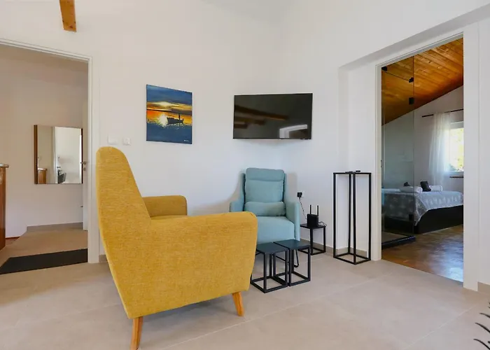 Sea & Mountain View By Brane Новиград-Далмация